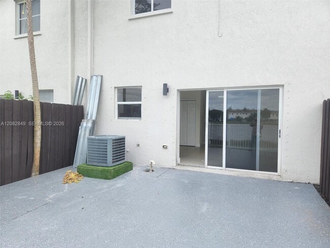 Photo - Southeast 31st Court, Homestead, FL 33035 - 3 BR 2.5 BA townhouse