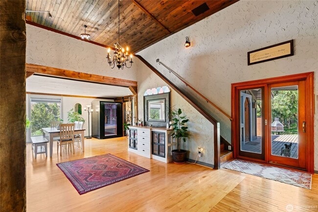Photo - Distinctive Home with Resort Amenities
