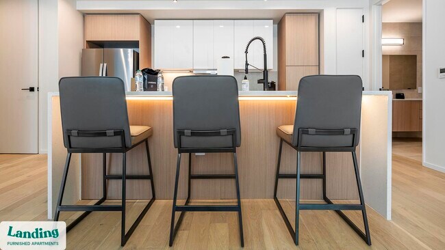 Photo - 143 E Commerce St Unidad 805.1411786