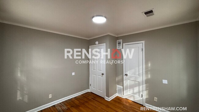 Photo - 1065 Larry Ln