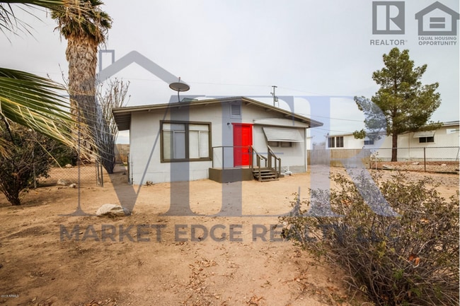 Photo - 2Bed/1Bath Home in Litchfield Park--Close to Luke Air Force Base--NO HOA! RV PARKING!