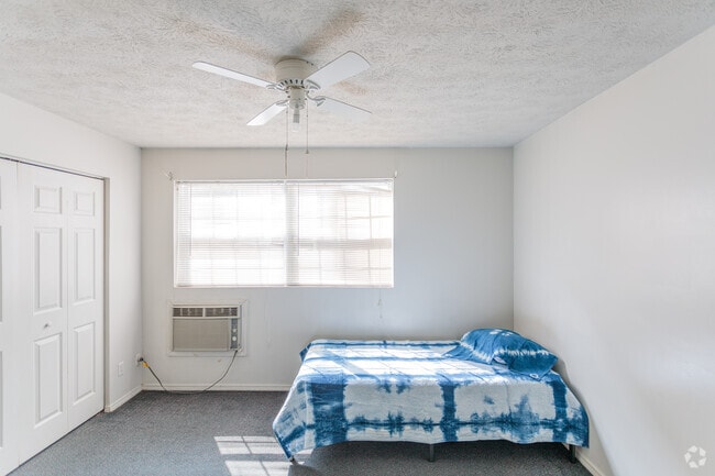 Studio - 320SF