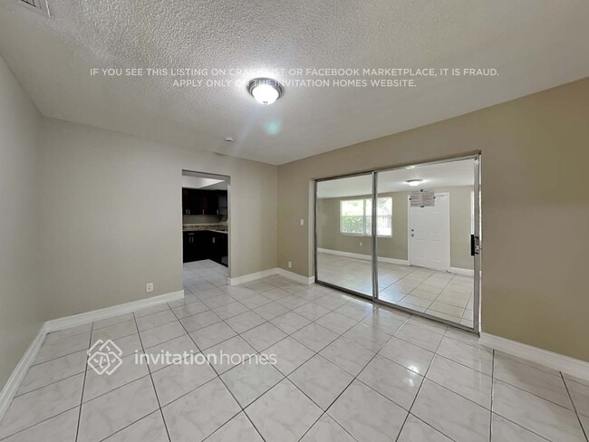 Photo - 341 SW 64th Ave