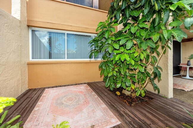 Photo - 500 Treasure Island Causeway