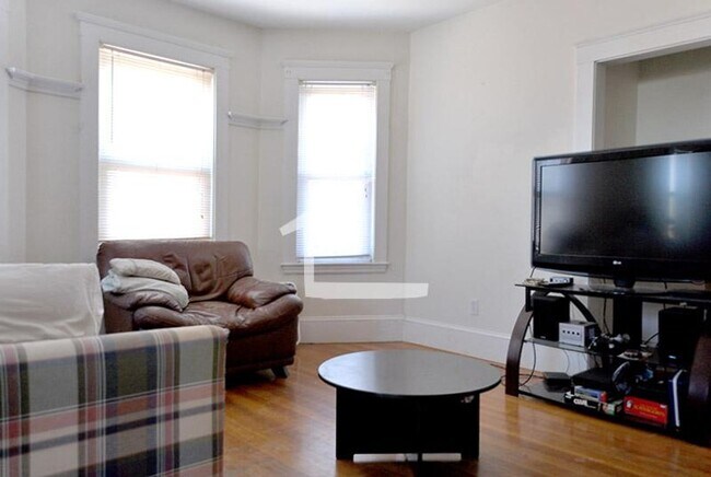 Photo - HOT BRIGHTON LISTING!!!!