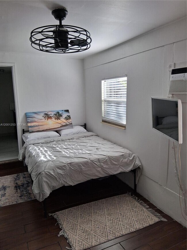 Photo - 1000 SW 3rd Ave Unit b