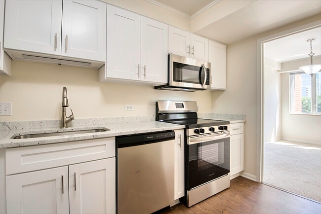Photo - 1020 Grove St Unit 301