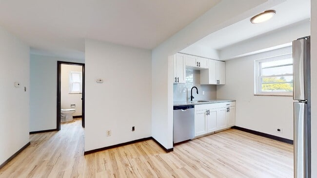 Parma - Ridgewood Lofts - 1 bedroom unit. - Parma - Ridgewood Lofts - 1 bedroom unit. Unidad 2