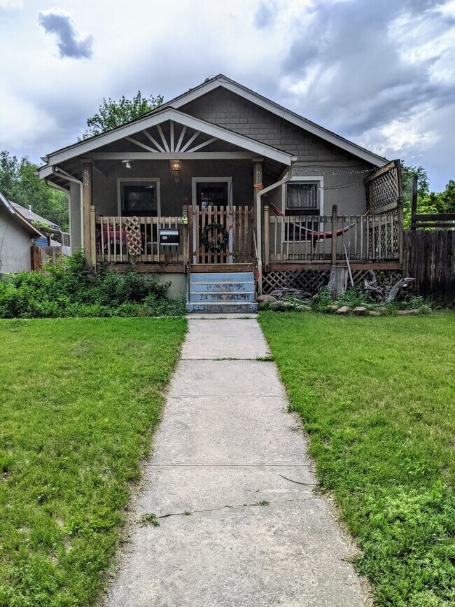 Photo - 219 N Sherwood St Unit Whole house