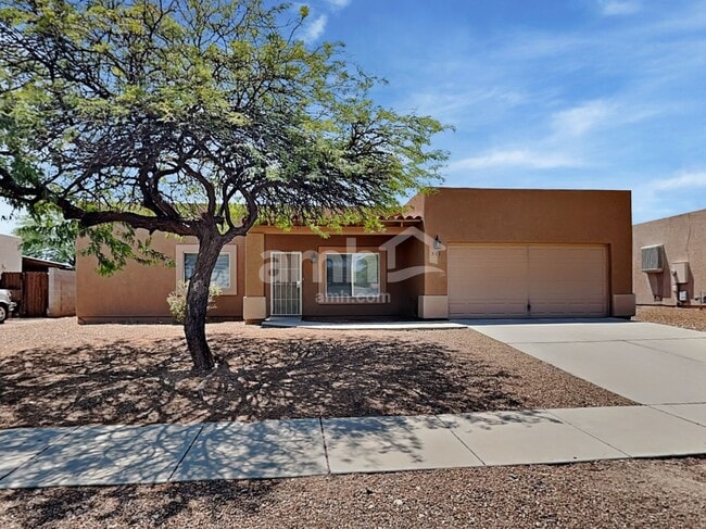 Building Photo - 501 W Placita Durango Rental