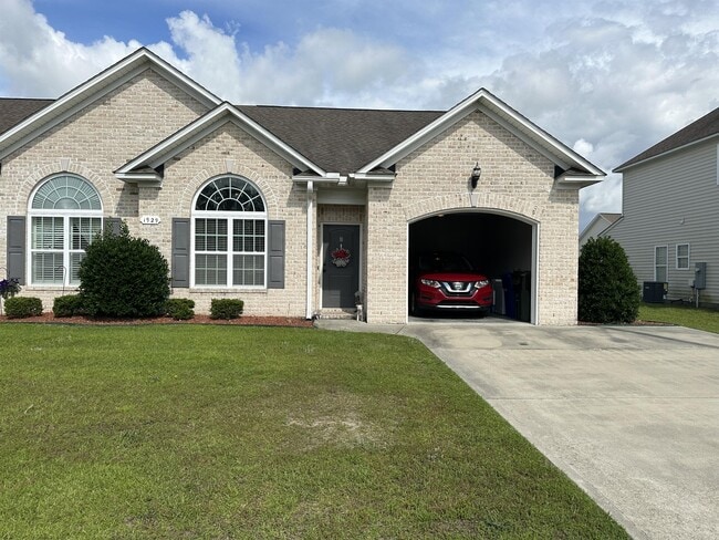 Building Photo - 1929 Leighton Dr