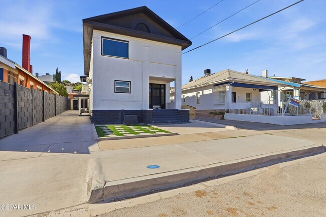 Photo - 505 E Cliff Dr Unit 5