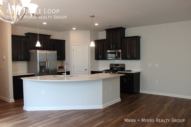 Photo - 6117 Beale Loop