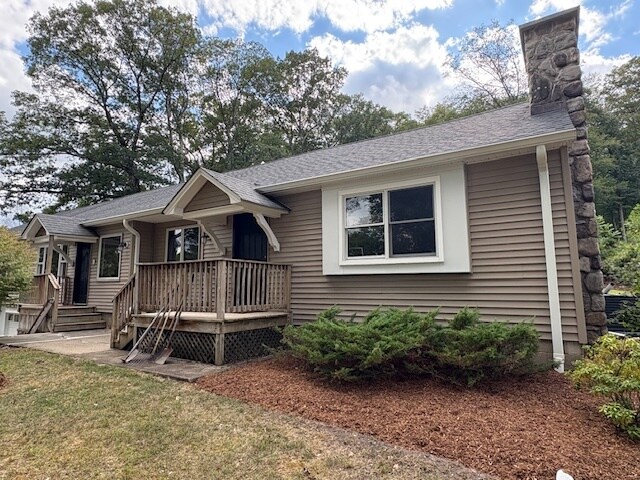 Photo - 133 Millbrook Rd House