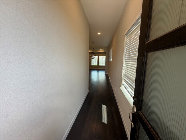 Photo - 10727 Bridgeport Path Ct