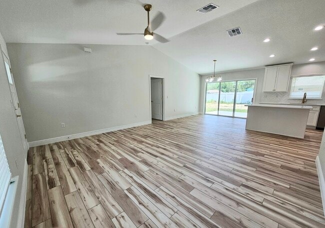 Photo - 11 Dogwood Drive Trail