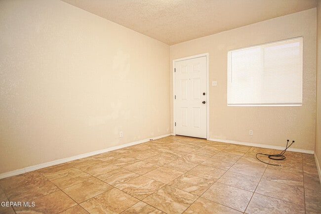 Photo - 2866 Grant Ave Unidad 6