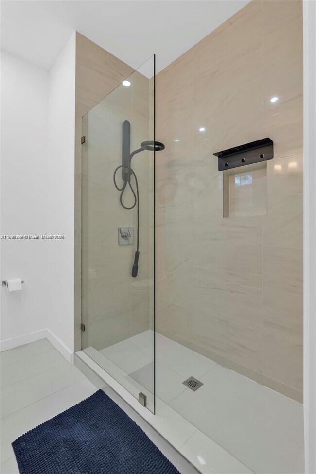 Photo - 1350 Crystal Way Unit 108