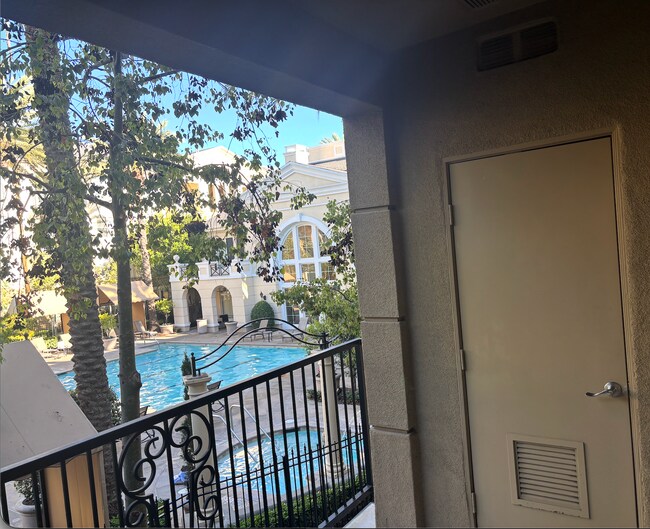 Photo - 2207 Watermarke Pl Unit 2207