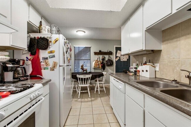 Photo - 11519 Pecan Creek Pkwy Unit 3