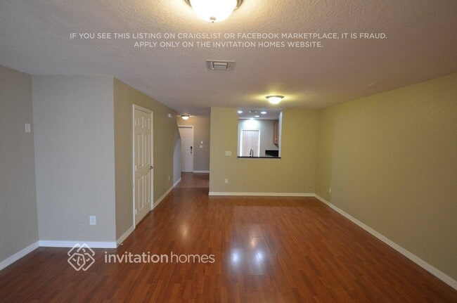 Photo - 5958 London Ln