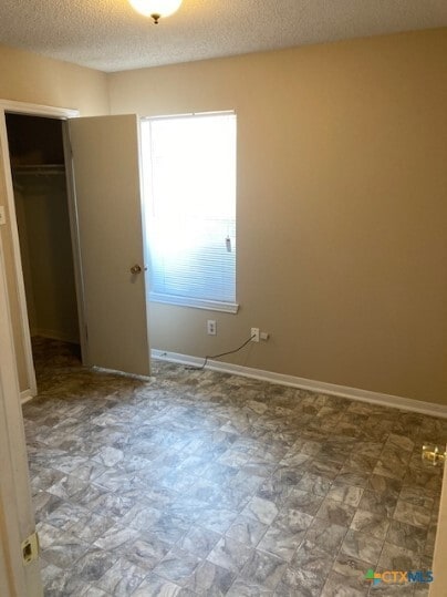 Photo - 303 Appaloosa Dr