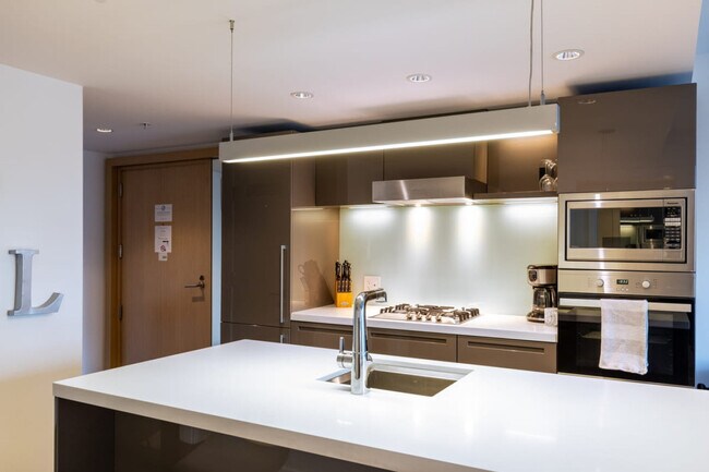 Photo - 777 Richards St Unit SI ID1511807P