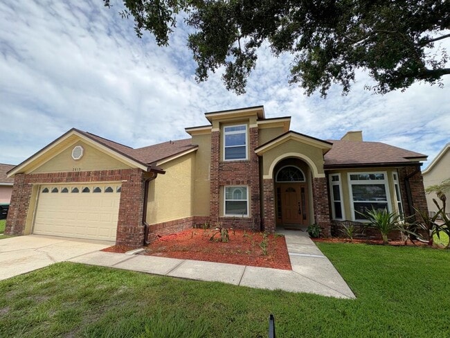 Building Photo - Beautiful 4BR/2.5BA Water View Home - Deer Hollow in the Deerfield Community!