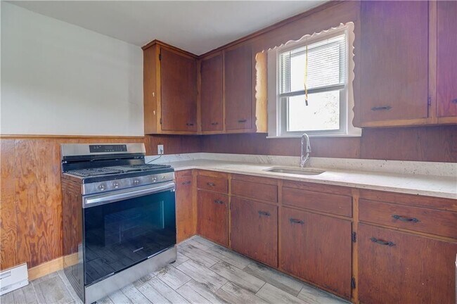 Photo - 131 Washington Ave