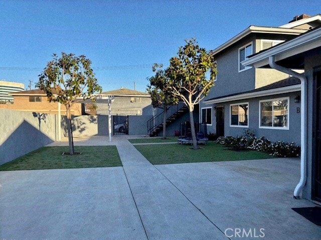 Photo - 17132 Emerald Ln Unit D