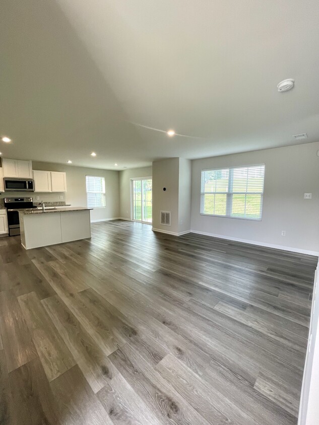 Photo - 154 Robinia Rd (Lynchburg, VA)