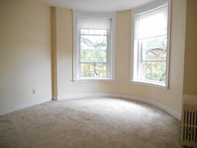 Photo - 1124 Commonwealth Avenue