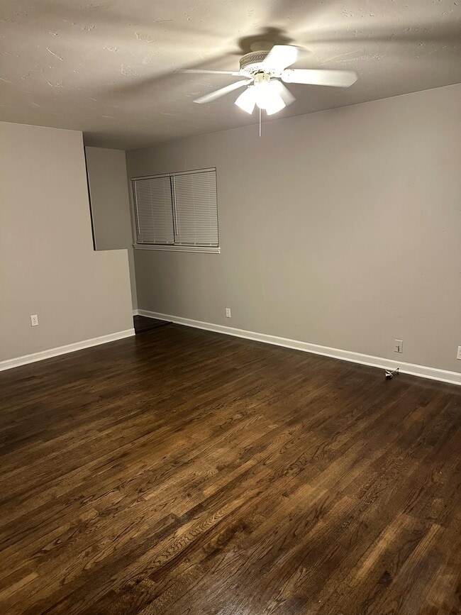 Photo - 2025 Emporia St