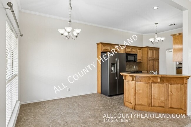 Photo - 17025 Canyonwood Ln