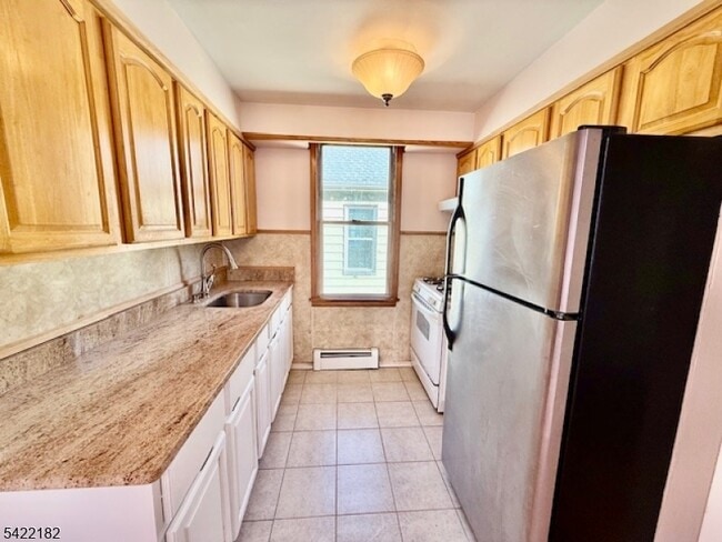 Photo - 46 Frances St