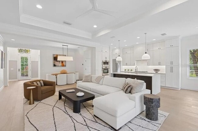 Photo - 7346 Edenmore St