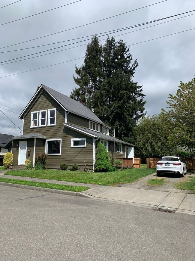 Photo - Snohomish Charmer!