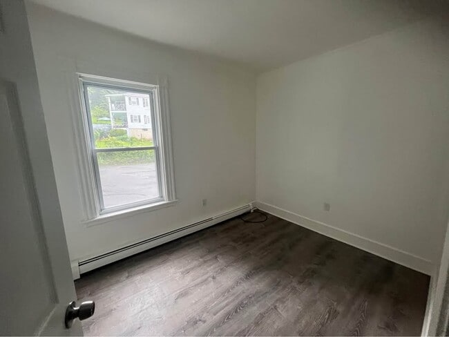 Photo - 52 Norwood St Unit 1