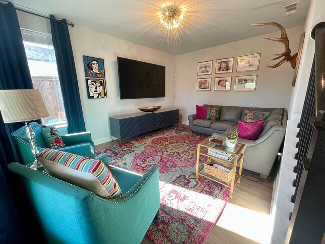 Photo - 14225 Walsh Ave