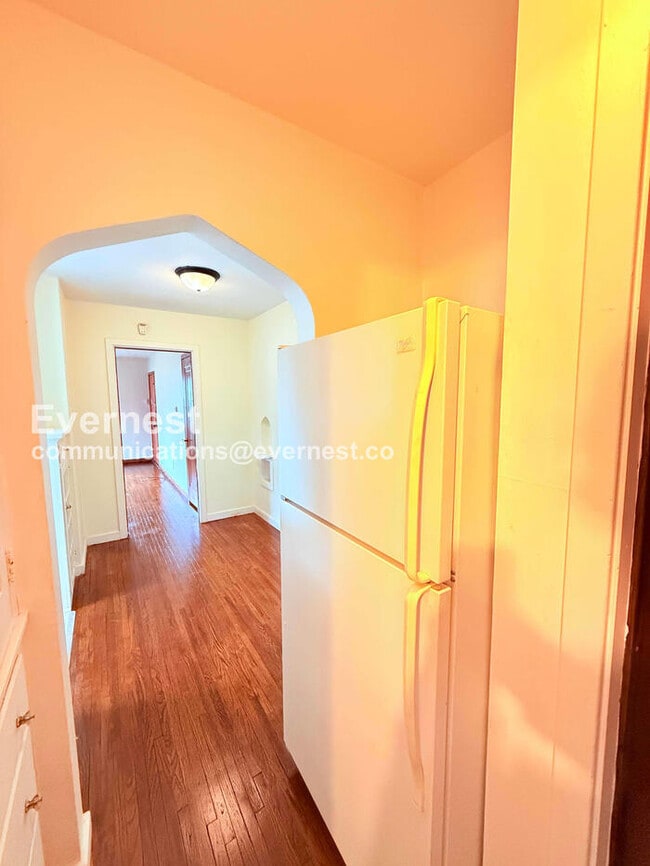 Photo - 3812 Drexel Dr Unit 2