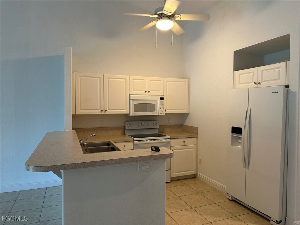 Photo - 423 SE 23rd Pl