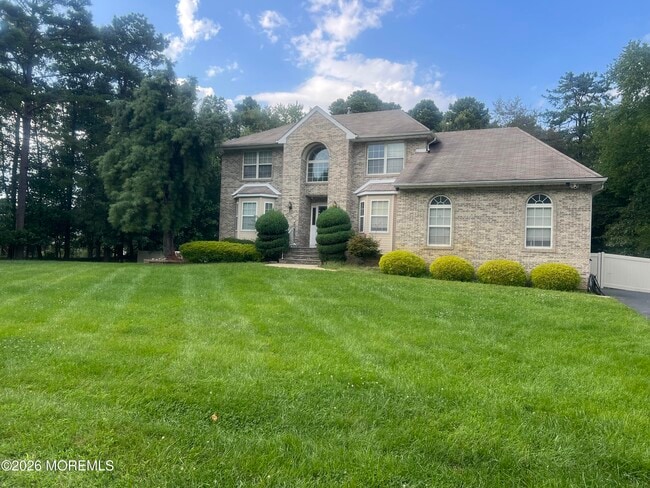 6 Nancy Ct