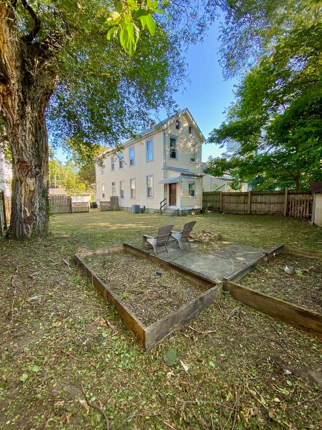 Photo - 559 E Epworth Ave