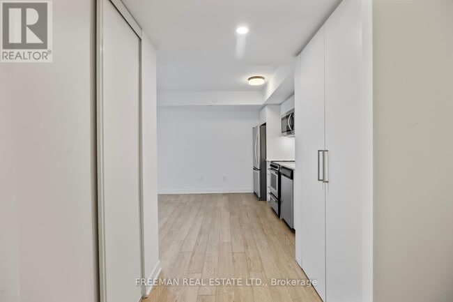 Photo - 480 Wilson Ave Unit 901