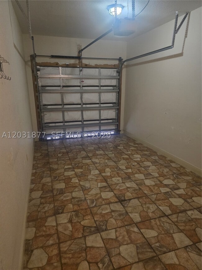 Photo - 1461 SW 40th Terrace Unit 1