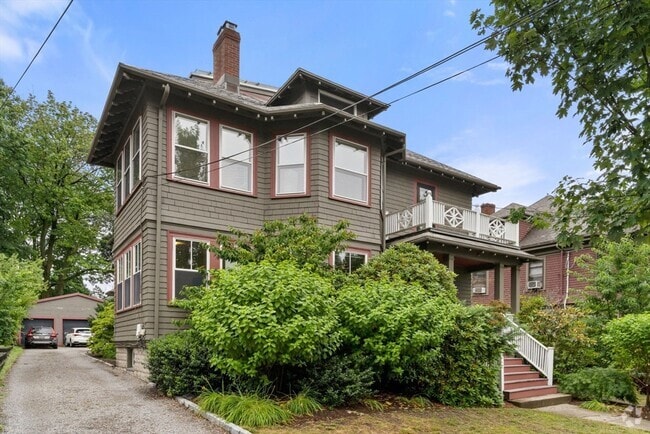 Building Photo - 148 Lakeview Ave Unit 148 Rental