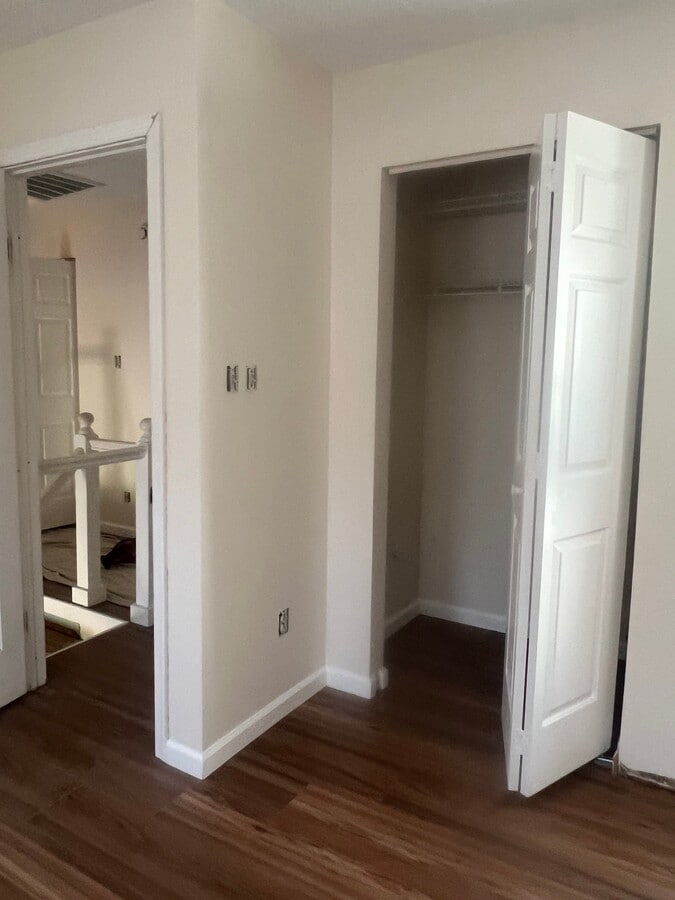 Photo - 705 Wagons Way