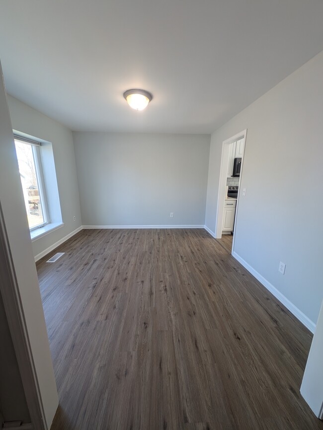 Photo - 1637 E Sheridan Bridge Ln