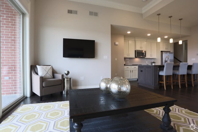 The Residences at Old Hawthorne