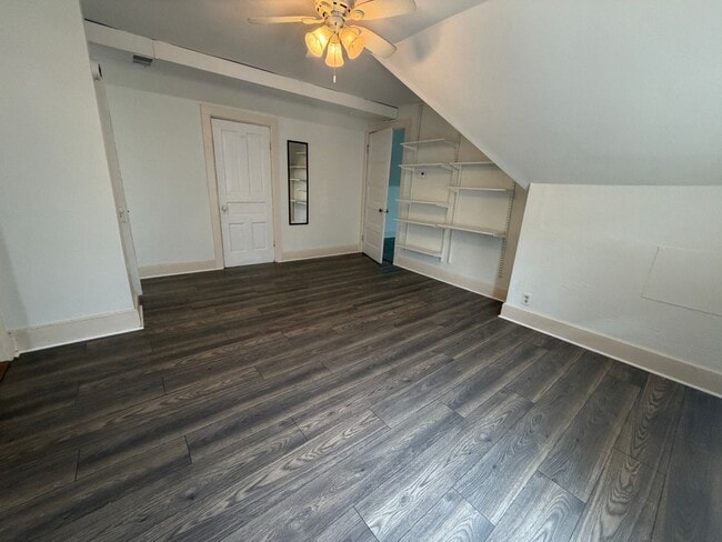 Photo - 1675 N Marshall St Unidad 1675 N Marshall St 3rd Floor